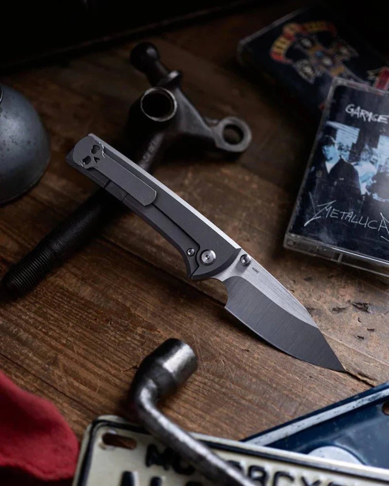 CHAVES KNIVES
