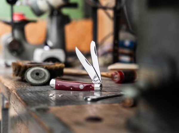 Boker Traditional Series 2.0 Trapper Smooth Red Bone Handles 1095 Blade 4.25" Closed, Slipjoint (non-locking) - 110882