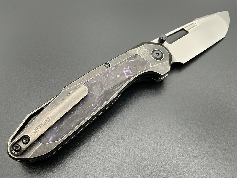 KETUO TRIAD KETM0134 – SATIN BOHLER M390 TANTO BLADE – GRAY STONEWASH TITANIUM HANDLE WITH BLACK &amp; PURPLE CARBON FIBER INLAY – MADE IN CHINA